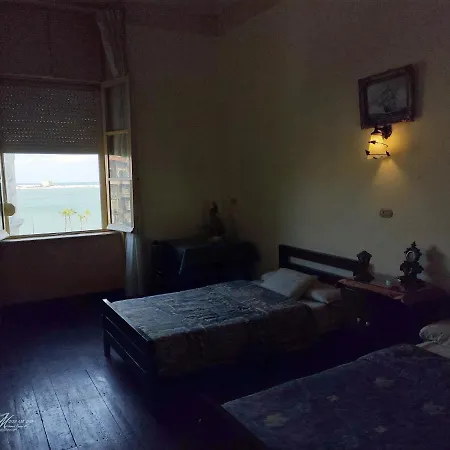 Clement'S House Hostel Александрия Экстерьер фото